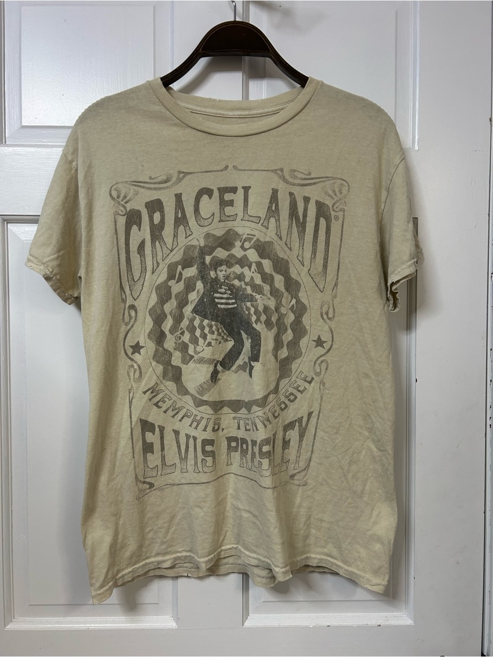 Graceland Graphic Short Sleeve Tee - Light Beige